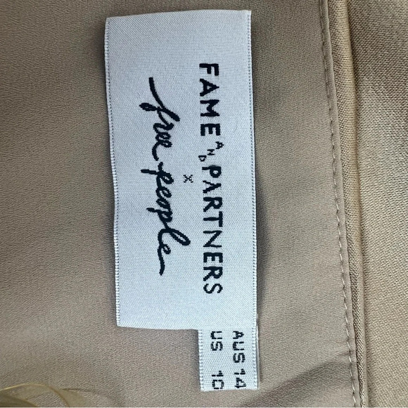 Free People x Fame & Partners Champagne Gold Silky Skirt Size 10 - Picture 4 of 5